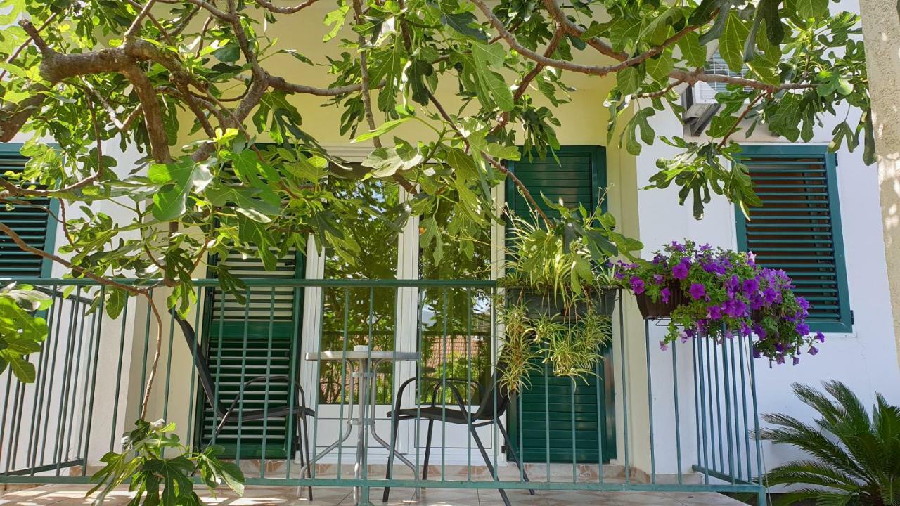 Lav Apartments Herceg Novi Exterior photo